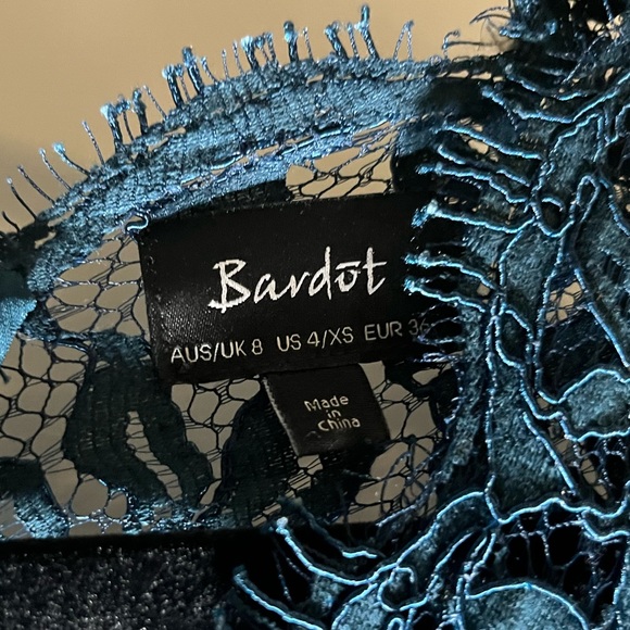 Bardot Teal Blue Midnight Lace Dress Midi Sheath Size 2 - Picture 7 of 7